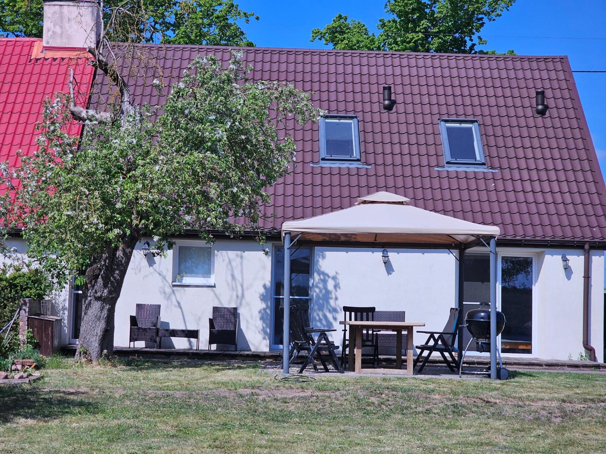 Apartamenty Nad Jeziorem Piaski โวลิน ภายนอก รูปภาพ